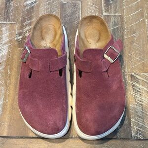 Birkenstock Papillio Burgundy Suede Clogs, size 40